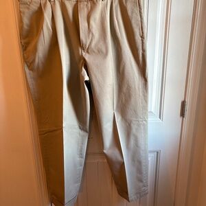 Men’s chino pants